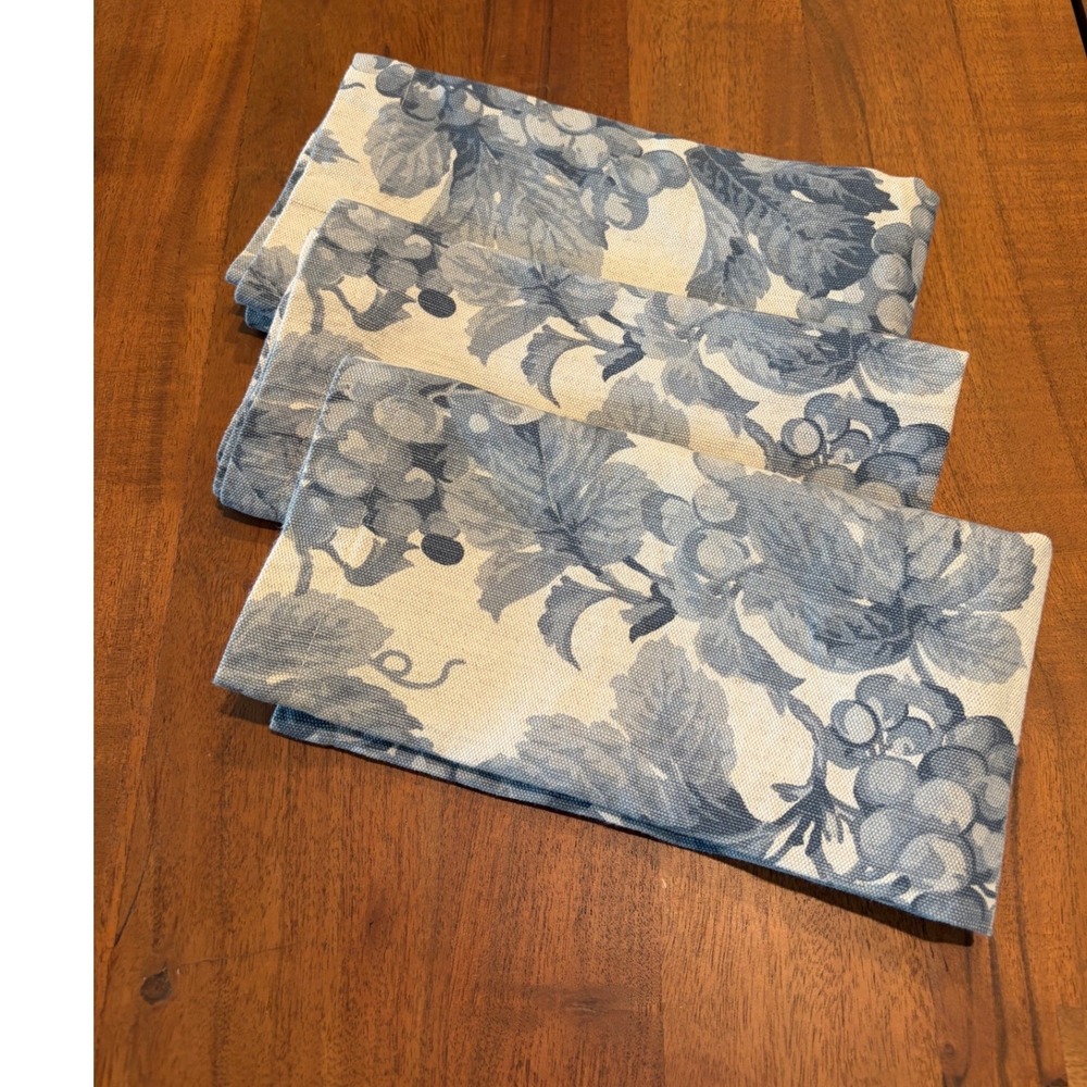 Williams Sonoma Blue White Toscana Grape Cotton Linen Napkins Set of 3 Italy 20"